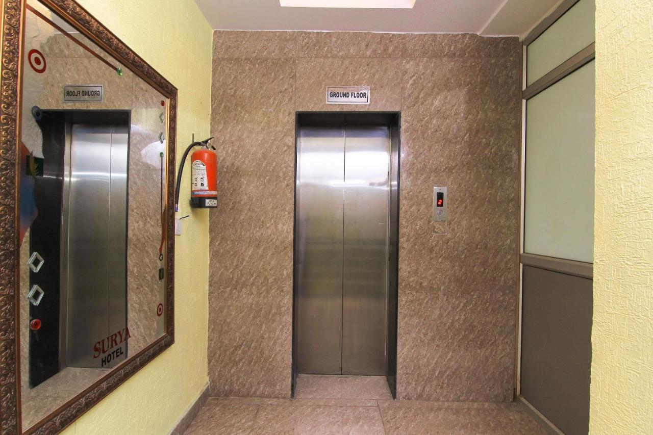 Collection O 4731 Hotel Surya Continental Lucknow Exteriör bild